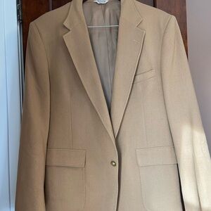 Hornes Tan Blazer
